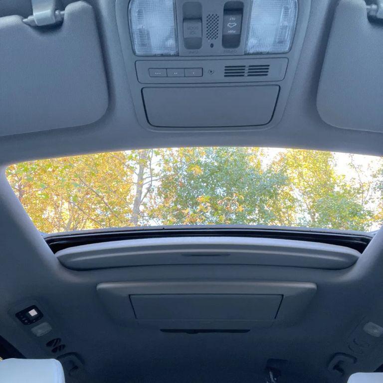 used 2015 Honda Odyssey car, priced at $17,900