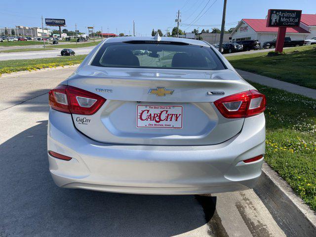 used 2017 Chevrolet Cruze car