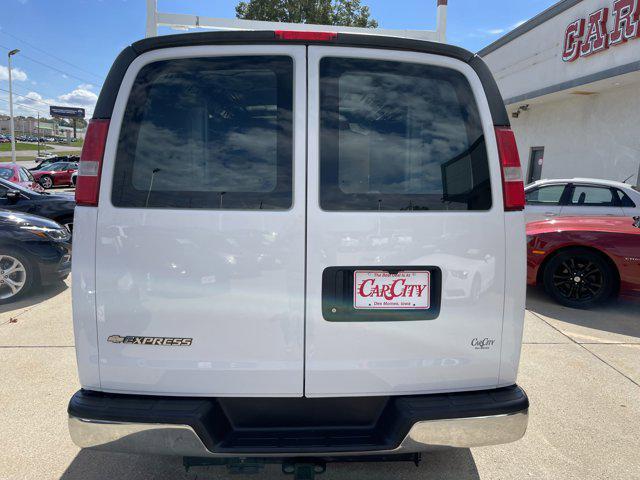 used 2017 Chevrolet Express 3500 car, priced at $12,995