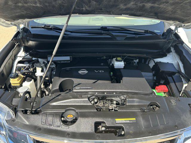 used 2013 Nissan Pathfinder car, priced at $11,995