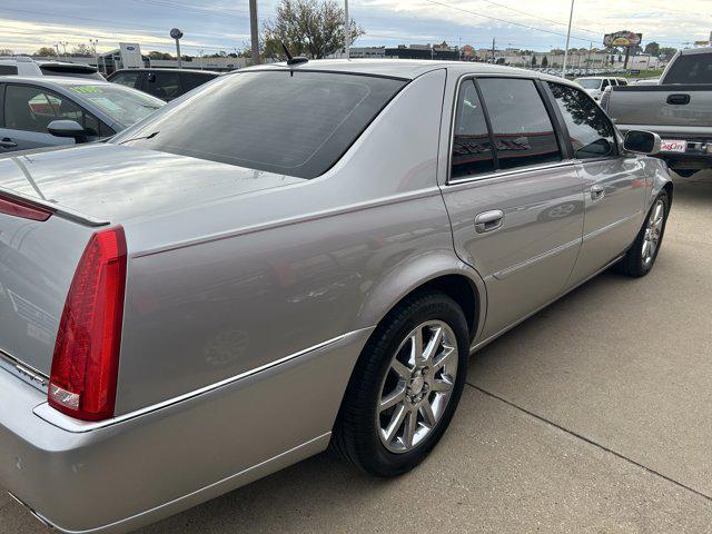 used 2006 Cadillac DTS car, priced at $7,995