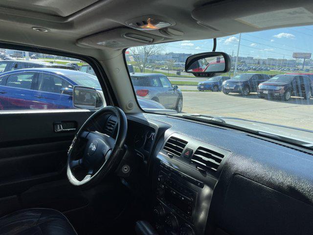 used 2009 Hummer H3 car, priced at $9,995
