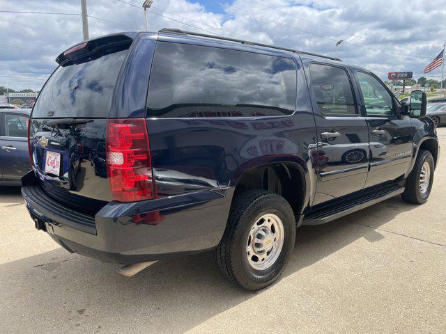 used 2007 Chevrolet Suburban car, priced at $13,995