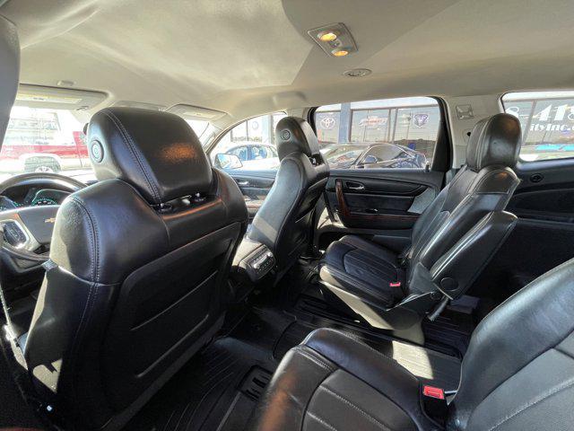 used 2014 Chevrolet Traverse car, priced at $10,995