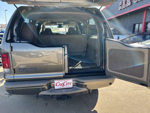 used 2004 Ford Excursion car, priced at $21,995