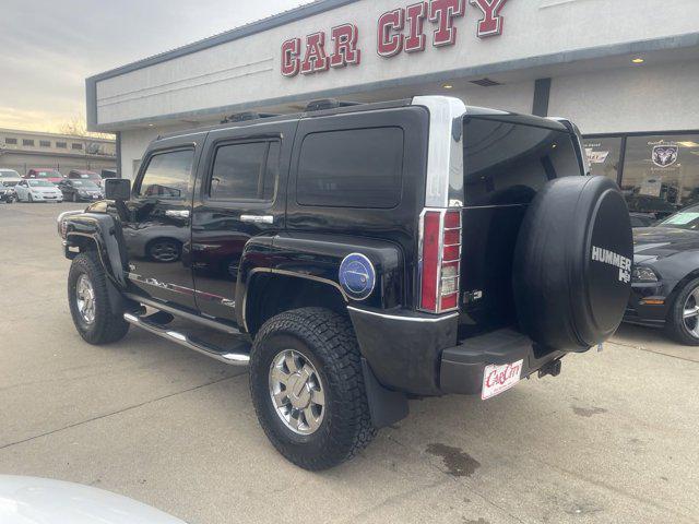 used 2006 Hummer H3 car, priced at $9,995