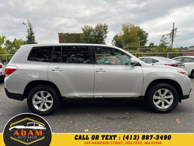 used 2011 Toyota Highlander car, priced at $8,900