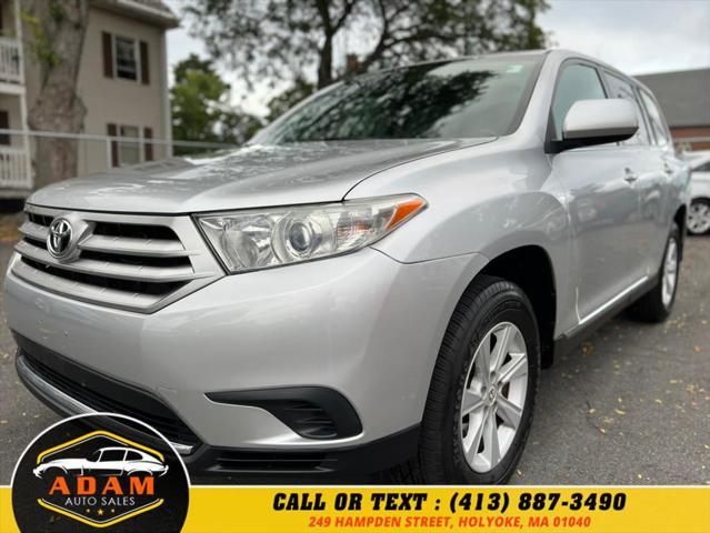 used 2011 Toyota Highlander car, priced at $8,900