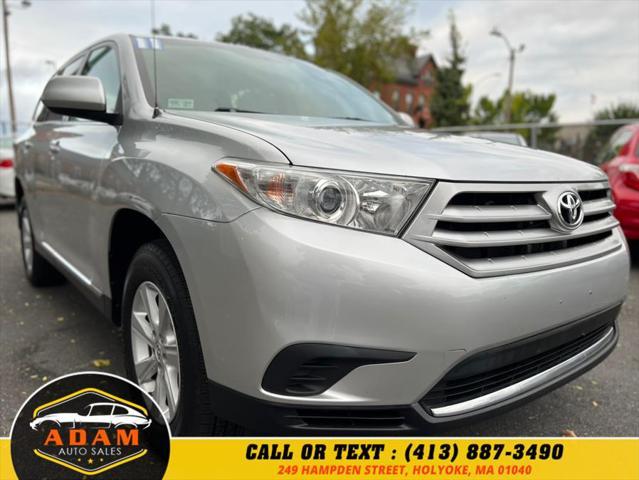 used 2011 Toyota Highlander car, priced at $8,900