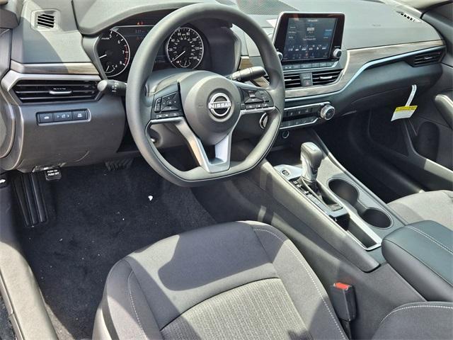 new 2025 Nissan Altima car, priced at $27,495