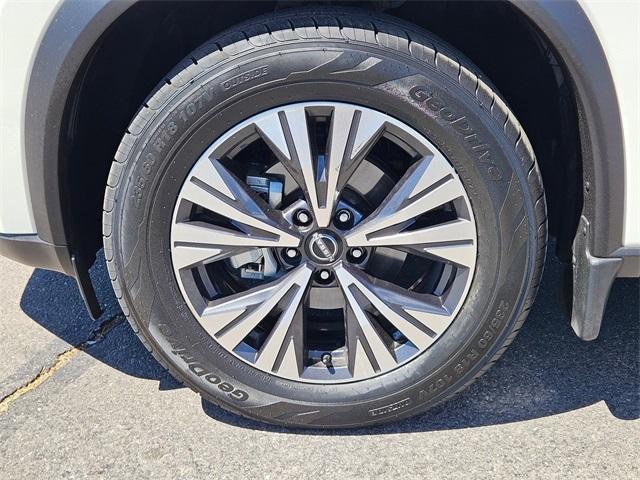 used 2023 Nissan Rogue car, priced at $22,487