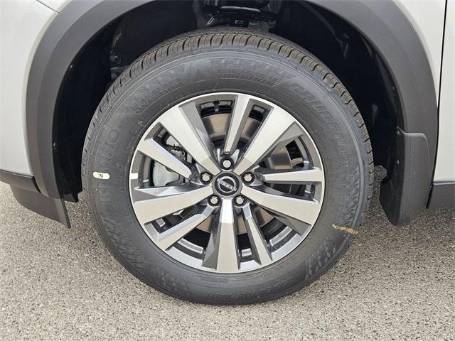 new 2025 Nissan Pathfinder car, priced at $36,125