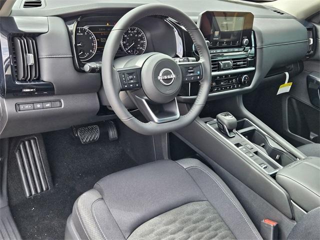new 2025 Nissan Pathfinder car, priced at $35,110