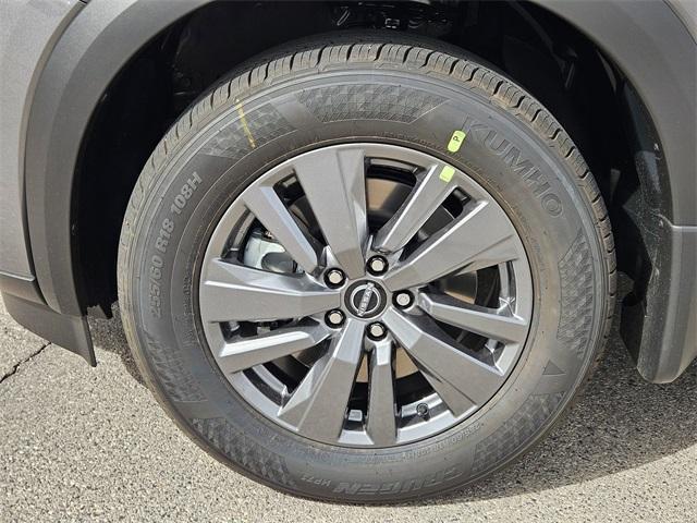 new 2025 Nissan Pathfinder car, priced at $35,110