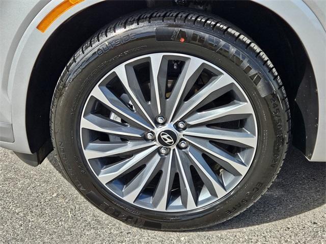 used 2024 Hyundai Palisade car, priced at $38,487