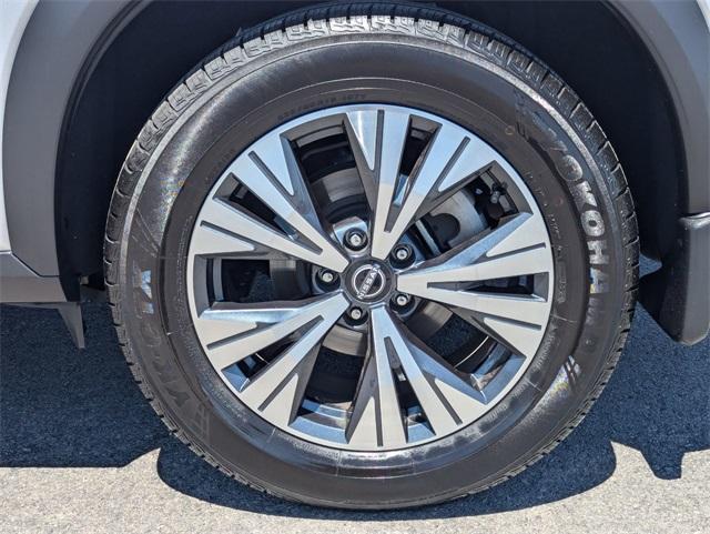used 2022 Nissan Rogue car, priced at $23,987