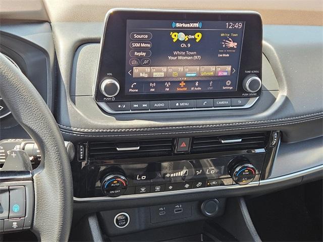 used 2021 Nissan Rogue car, priced at $21,987