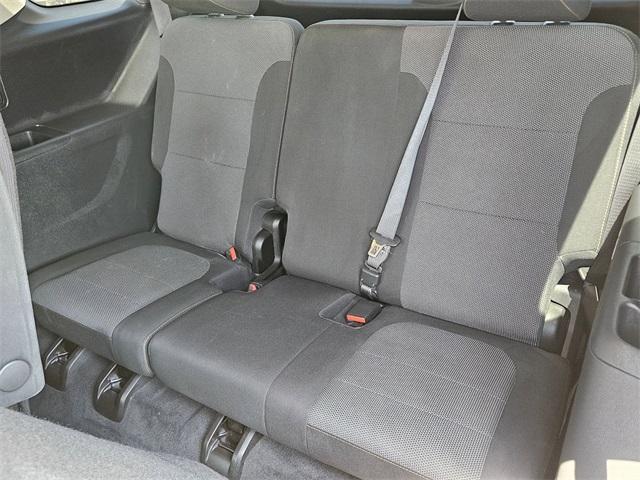 used 2021 Chevrolet Traverse car, priced at $25,487