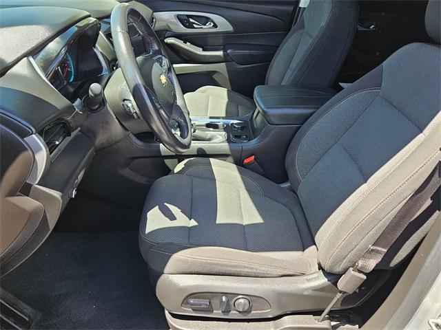 used 2021 Chevrolet Traverse car, priced at $25,487