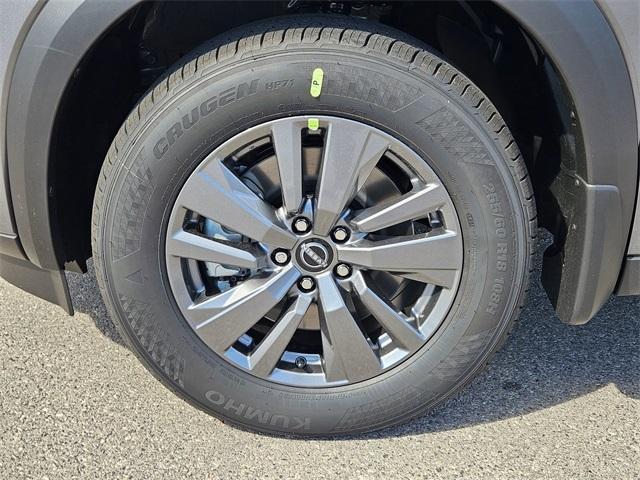 new 2025 Nissan Pathfinder car, priced at $33,647