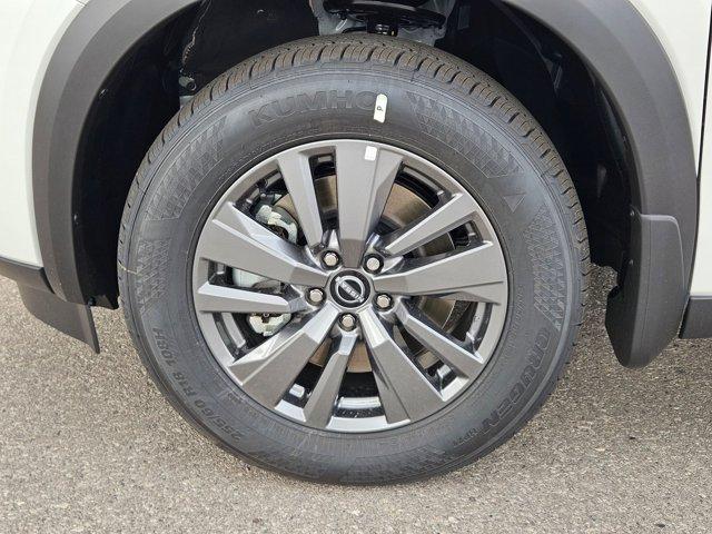 new 2025 Nissan Pathfinder car, priced at $35,880