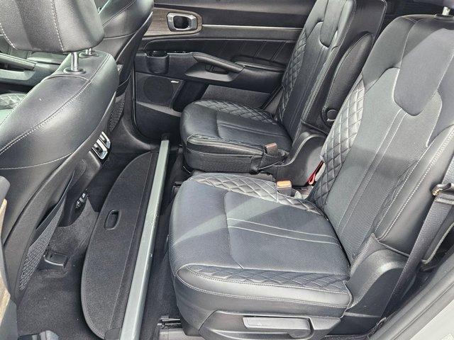 used 2023 Kia Sorento car, priced at $33,987