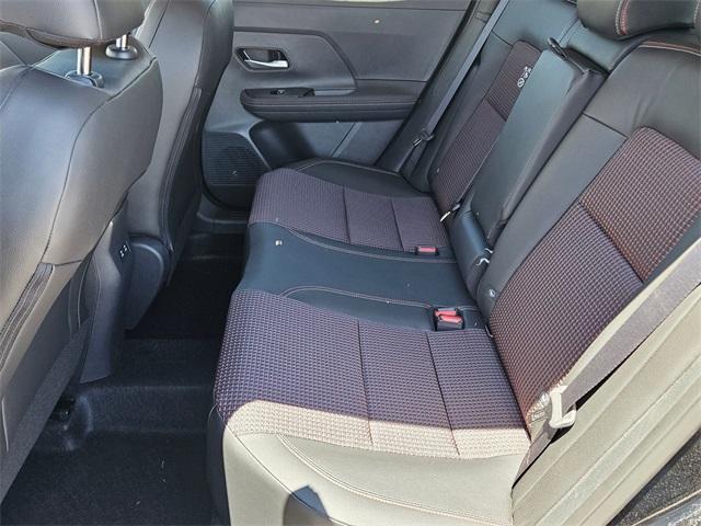 new 2025 Nissan Kicks car, priced at $27,482