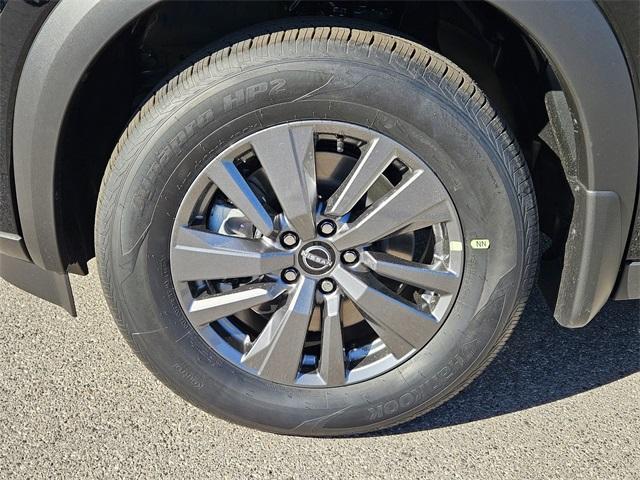 new 2025 Nissan Pathfinder car, priced at $30,450