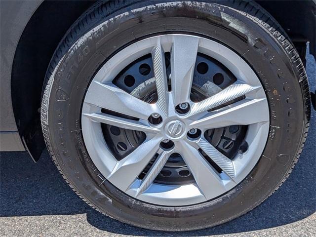 used 2025 Nissan Kicks Play car, priced at $18,987
