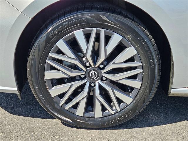 used 2024 Nissan Altima car, priced at $18,987