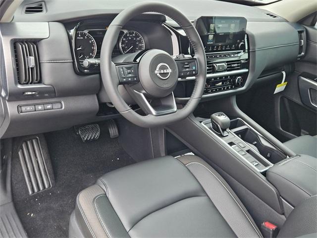 new 2025 Nissan Pathfinder car, priced at $36,525
