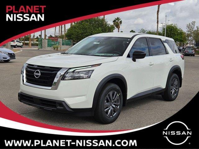 new 2025 Nissan Pathfinder car, priced at $30,450