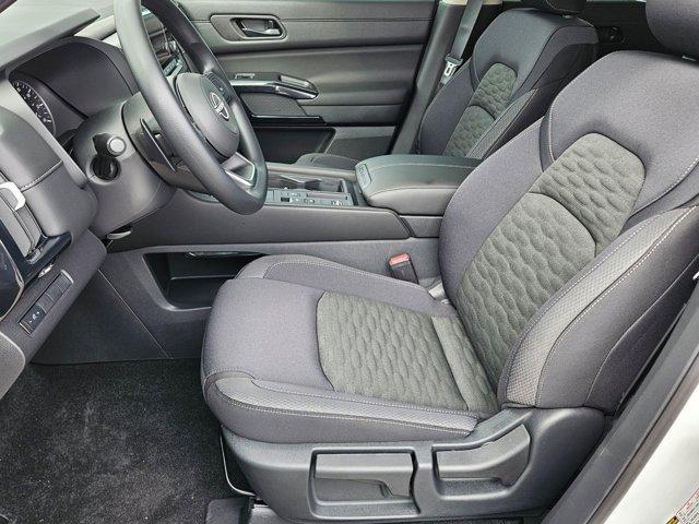 new 2025 Nissan Pathfinder car, priced at $30,450