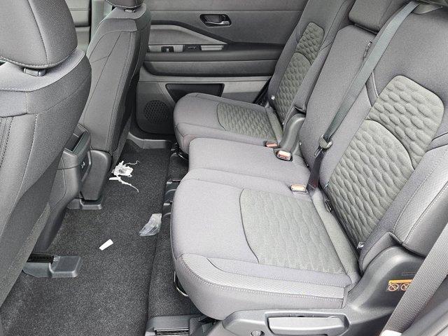 new 2025 Nissan Pathfinder car, priced at $30,450