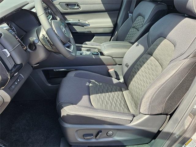 new 2025 Nissan Pathfinder car, priced at $35,480