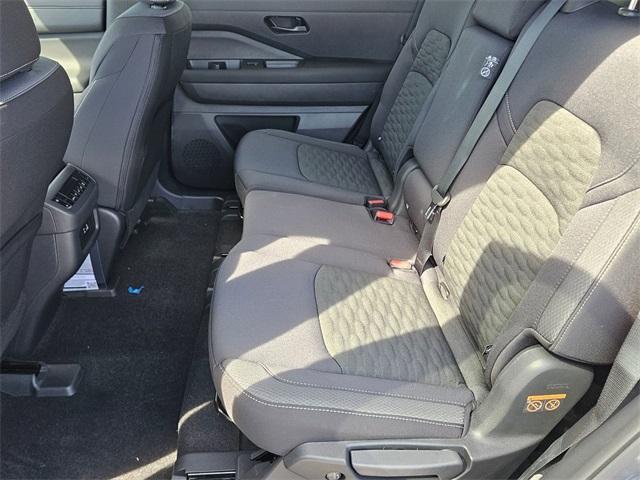 new 2025 Nissan Pathfinder car, priced at $35,480