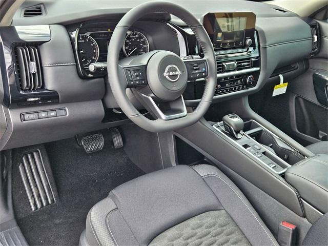 new 2025 Nissan Pathfinder car, priced at $34,774