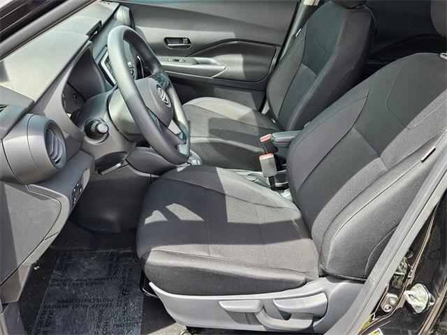 new 2025 Nissan Kicks car, priced at $22,886