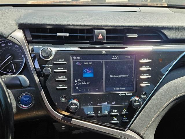 used 2018 Toyota Camry Hybrid car, priced at $13,987