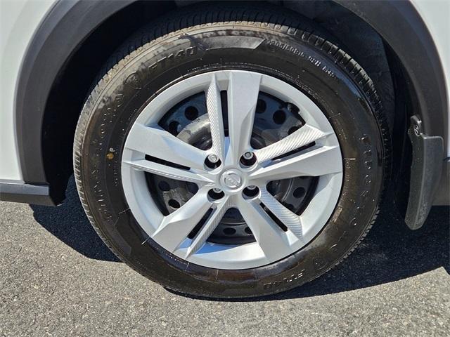 used 2025 Nissan Kicks Play car, priced at $19,987