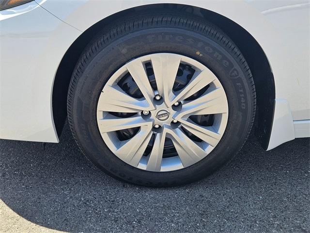 new 2025 Nissan Sentra car, priced at $21,288