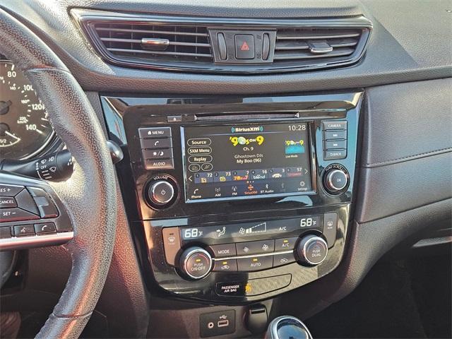 used 2019 Nissan Rogue car, priced at $17,787