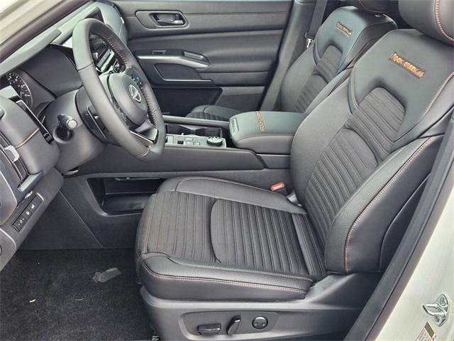 new 2025 Nissan Pathfinder car, priced at $38,057