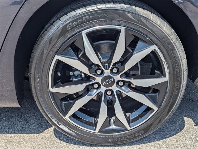 used 2022 Chevrolet Malibu car, priced at $20,587