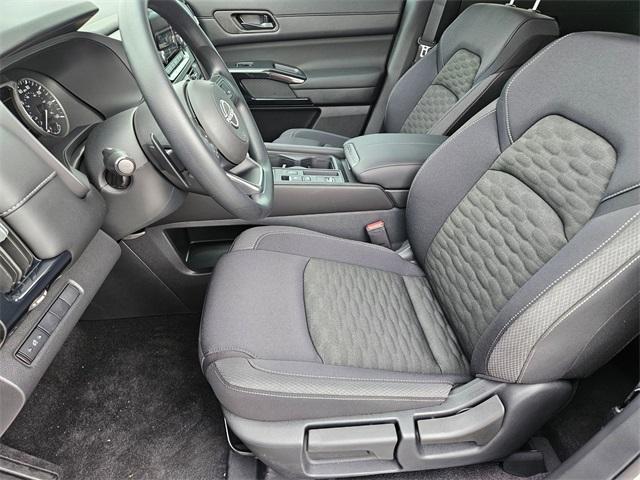 new 2025 Nissan Pathfinder car, priced at $30,441