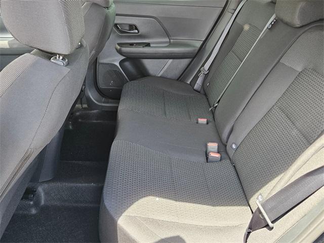 new 2025 Nissan Kicks car, priced at $24,318
