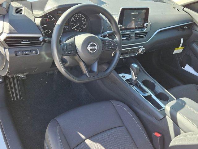 new 2025 Nissan Altima car, priced at $27,005