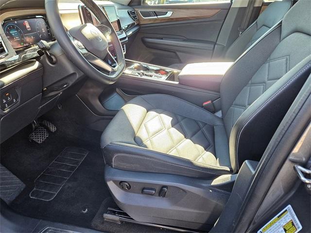 used 2024 Volkswagen Atlas car, priced at $28,987