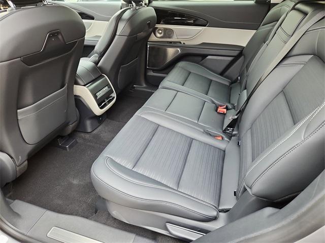 new 2025 Lincoln Nautilus car, priced at $67,011