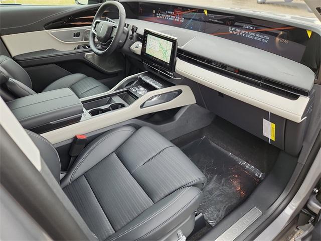 new 2025 Lincoln Nautilus car, priced at $67,011